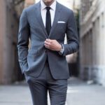 Slim fit suit for men